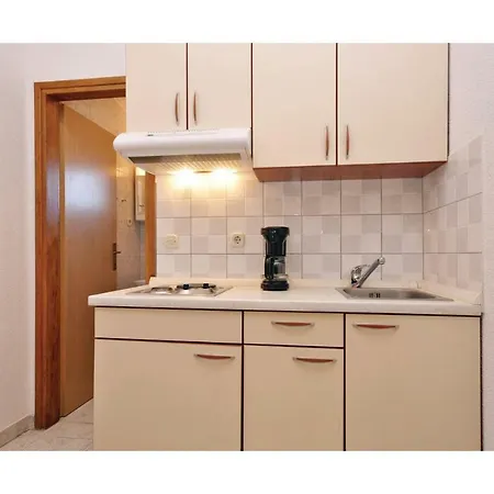 Апартаменты 0 Bedroom In Privlaka